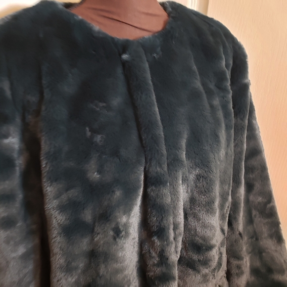 Nwt 2x 18 20 faux fur jacket green - Picture 6 of 10